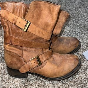Leather Steve Madden Booties
